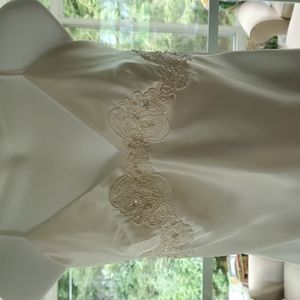 VS Vintage Long Ivory Satin Nightgown w/Beaded Lace SM